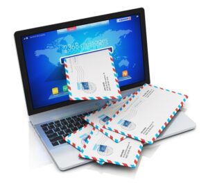 Direct_mail_social_media
